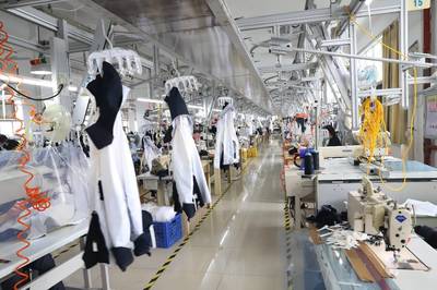 電商西進(jìn)新浪潮 拼多多引領(lǐng)閩南沖鋒衣暢銷(xiāo)西北